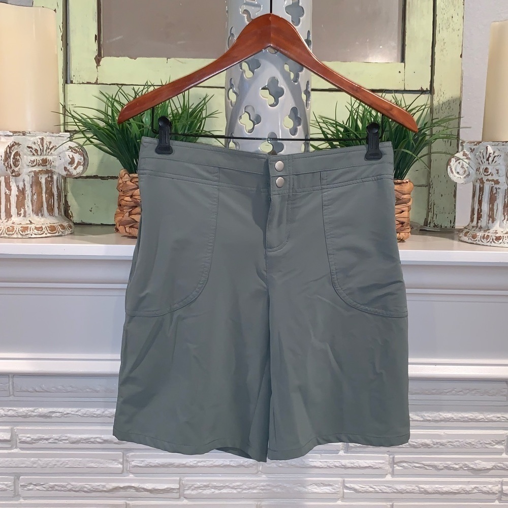 COOLIBAR SPF 50 Olive Green Nylon Shorts Hiking Outdoors Gorpcore Size 8